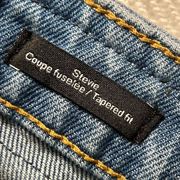 Frank and Oak Stevie Jean Cut off Shorts with side slits. Size 30 - Picture 12 of 13